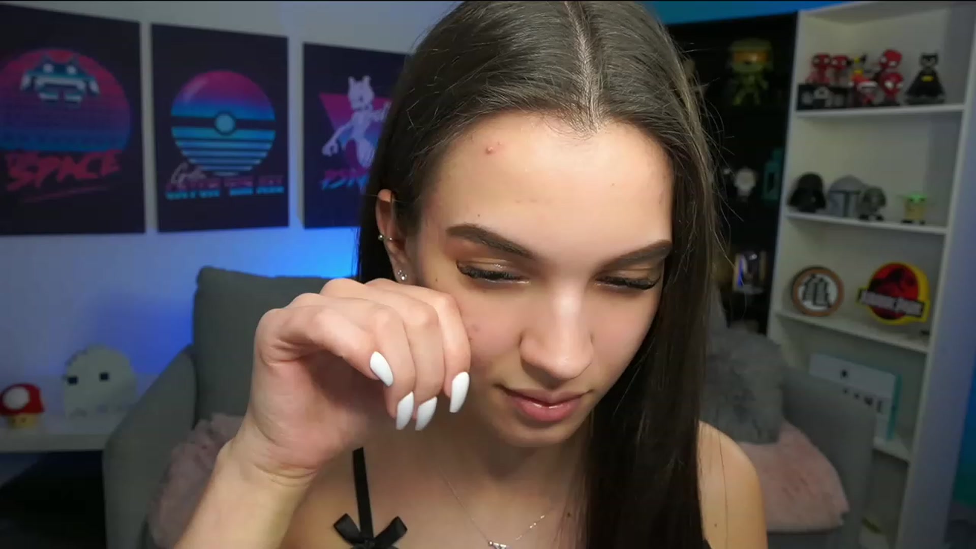Gallery image thumbnail from Kylie_Quinn's myfreecams stream on, 02/02/2023, 24:04 image 5 of 20