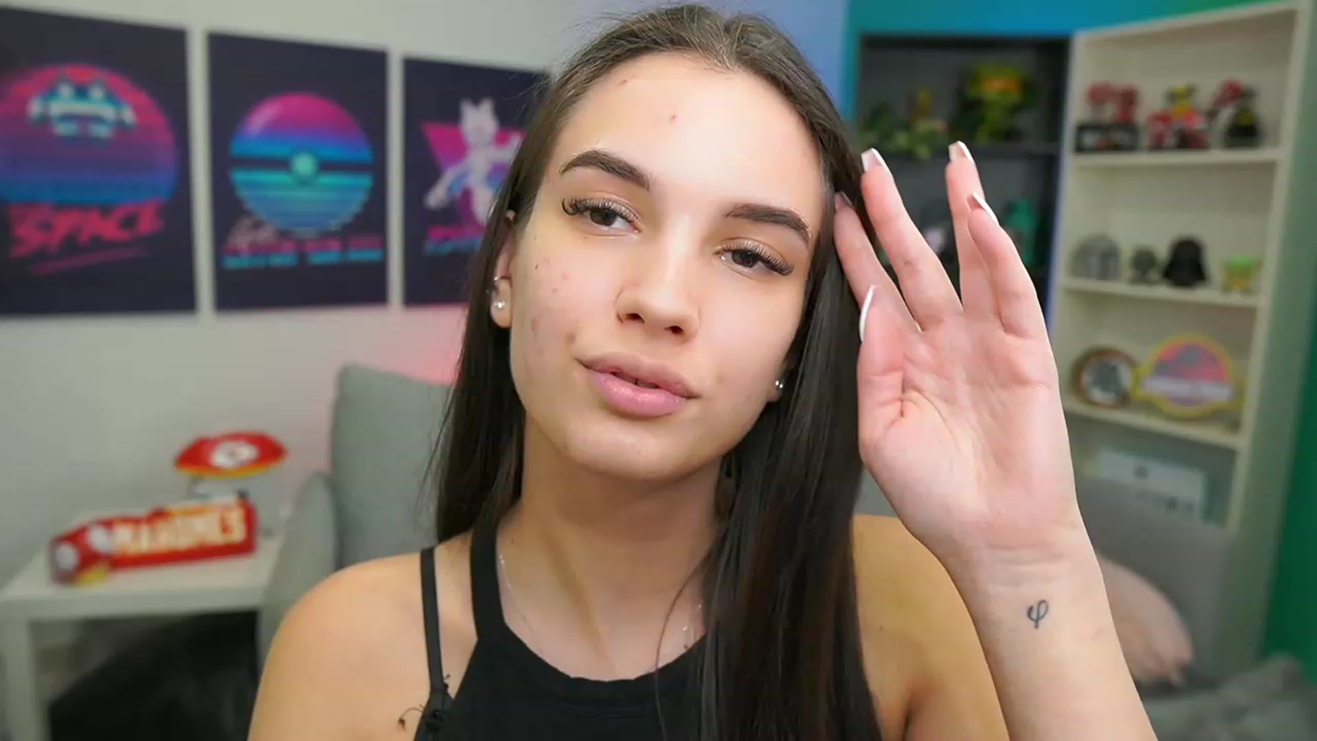 Gallery image thumbnail from Kylie_Quinn's myfreecams stream on, 02/03/2023, 19:41 image 19 of 20
