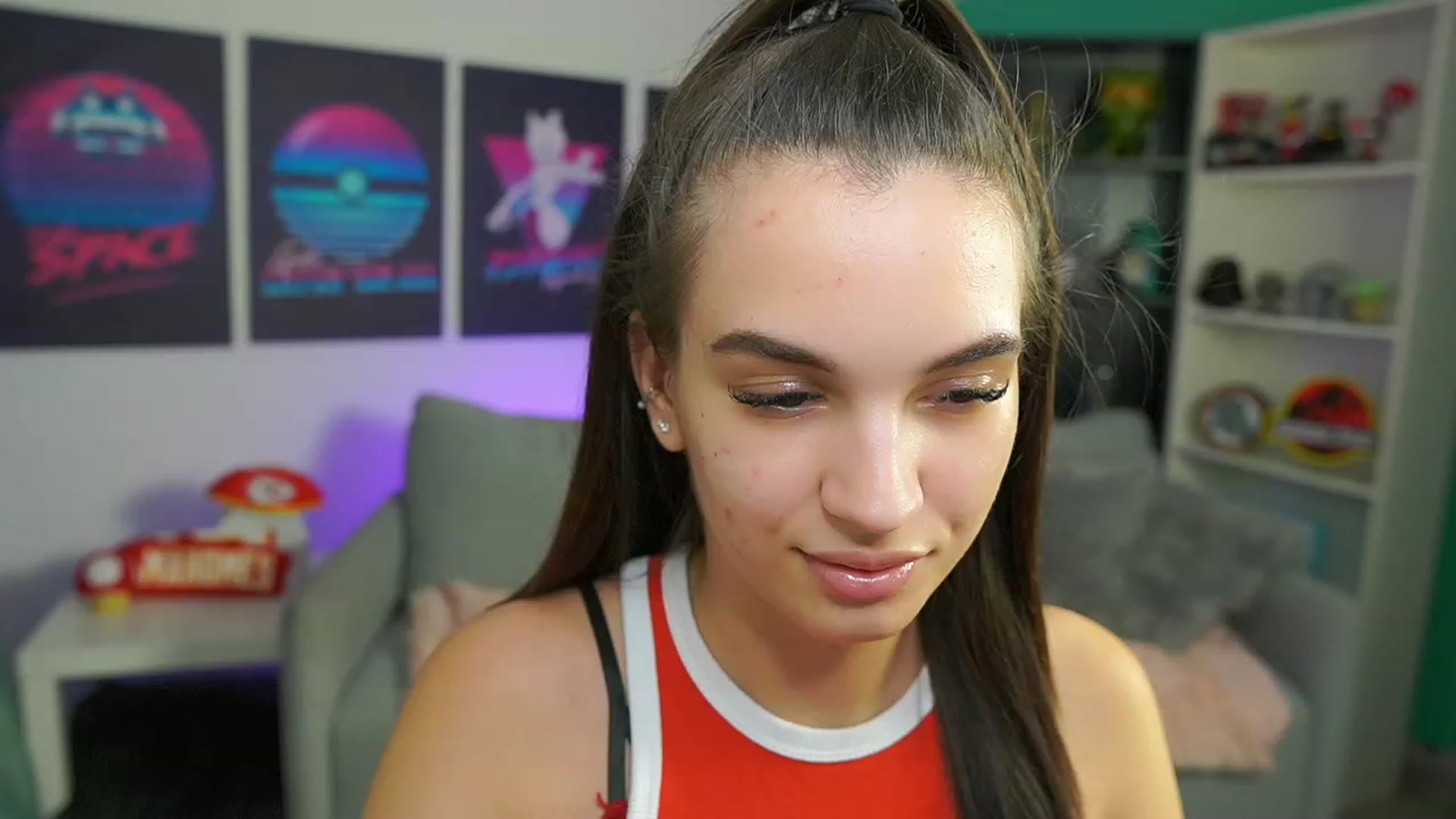 Gallery image thumbnail from Kylie_Quinn's myfreecams stream on, 02/05/2023, 23:14 image 3 of 20