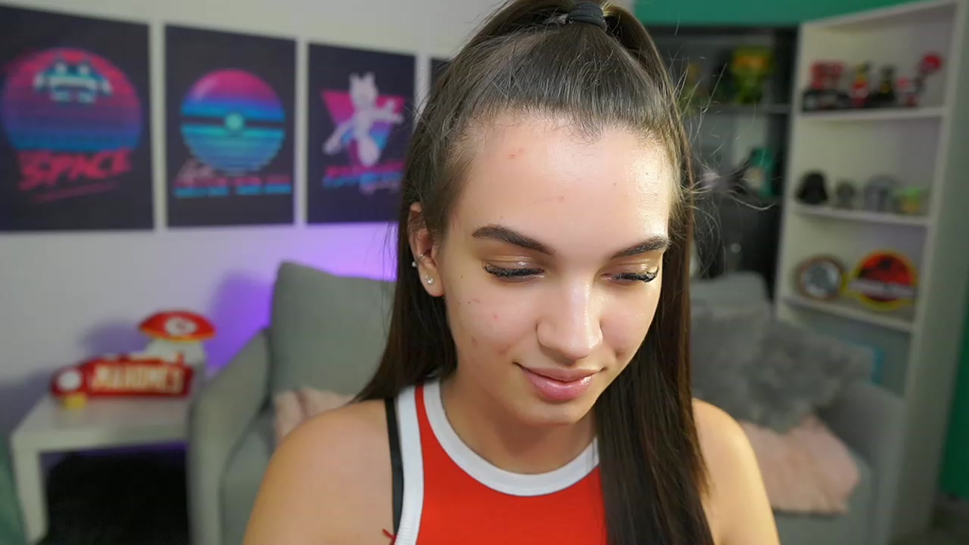 Gallery image thumbnail from Kylie_Quinn's myfreecams stream on, 02/05/2023, 23:14 image 16 of 20