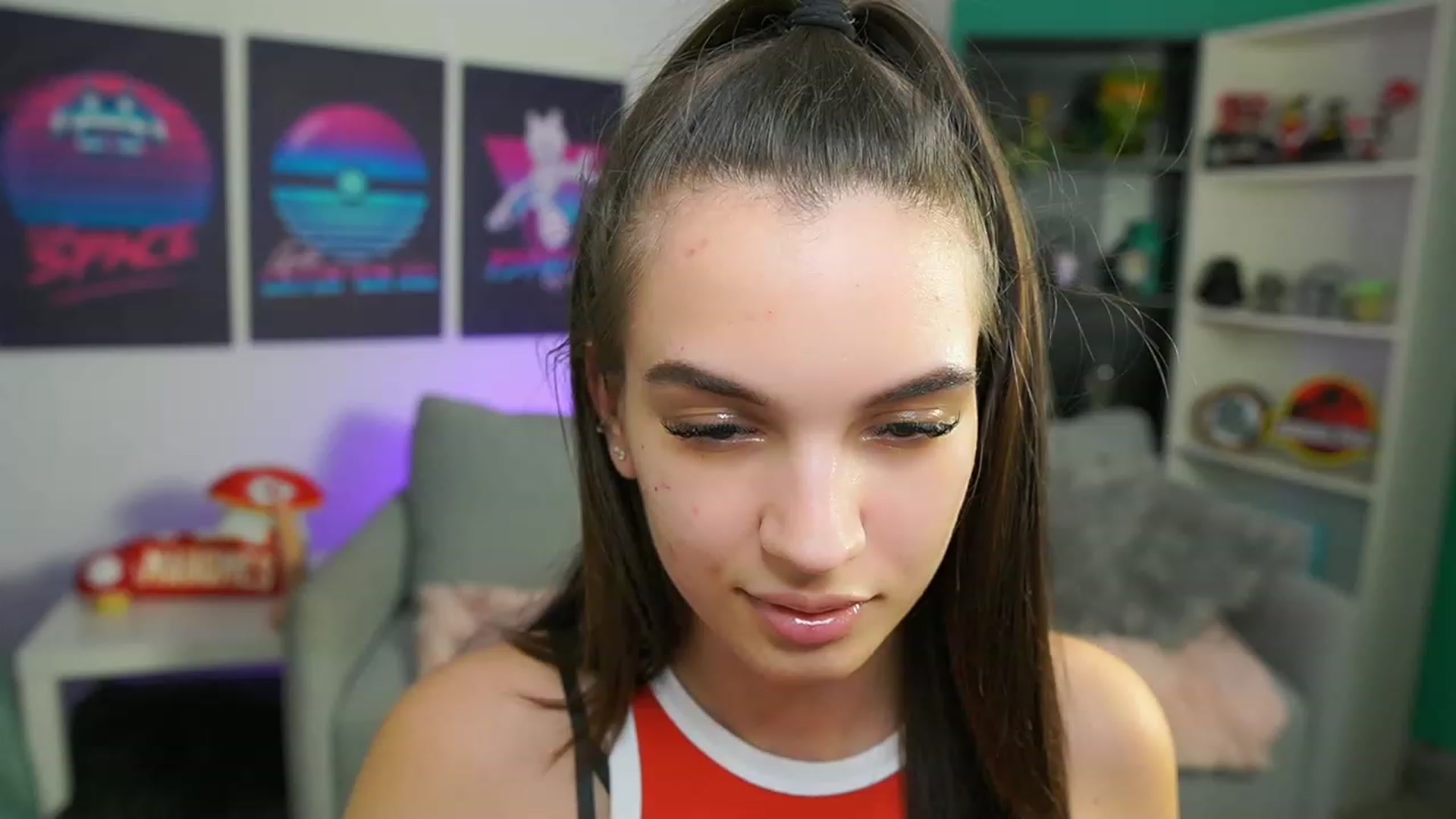 Gallery image thumbnail from Kylie_Quinn's myfreecams stream on, 02/06/2023, 24:00 image 4 of 20