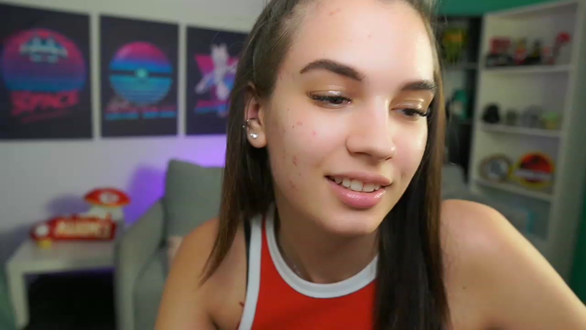 Gallery image thumbnail from Kylie_Quinn's myfreecams stream on, 02/06/2023, 24:00 image 16 of 20
