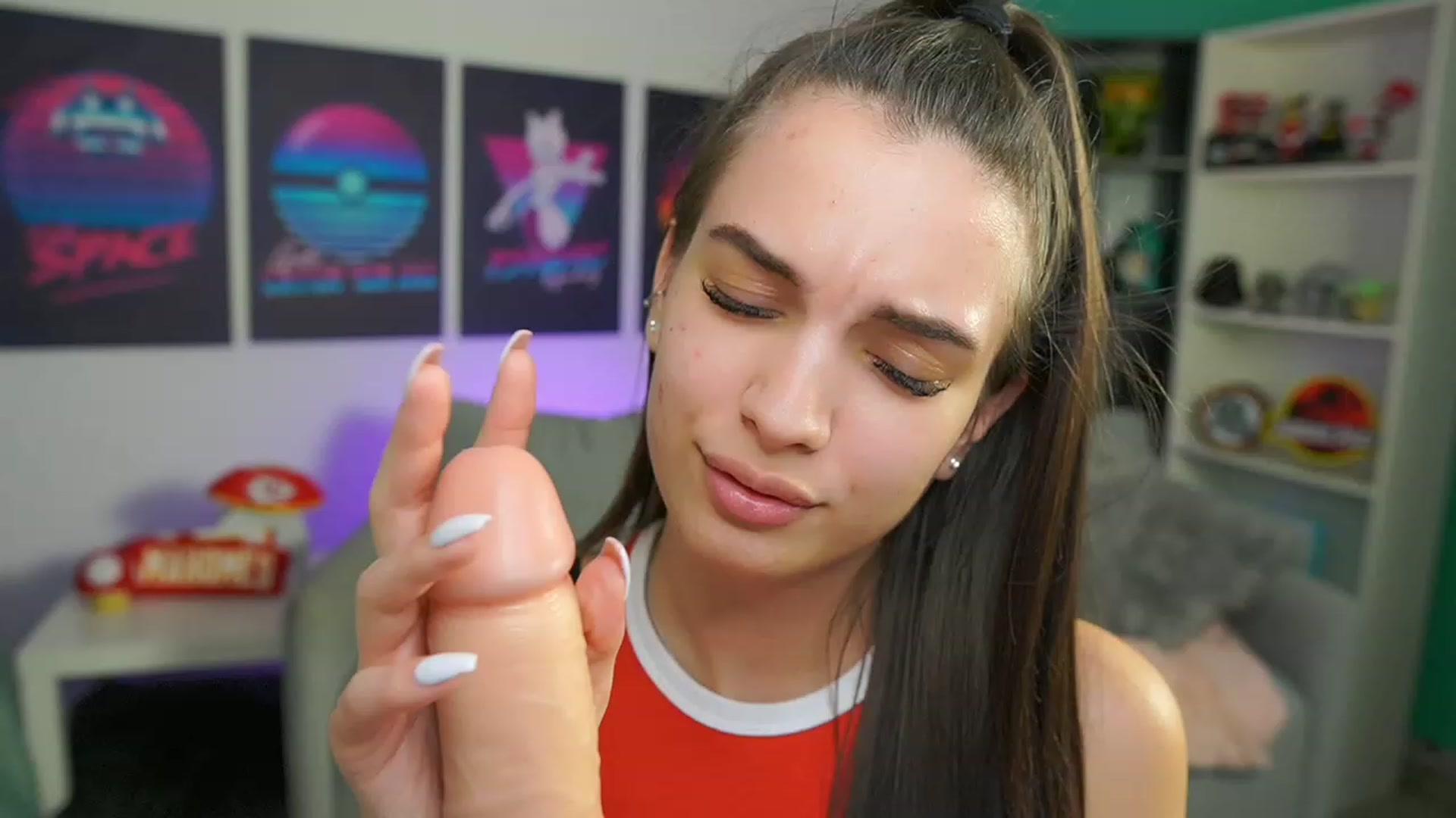 Gallery image thumbnail from Kylie_Quinn's myfreecams stream on, 02/06/2023, 01:09 image 3 of 20