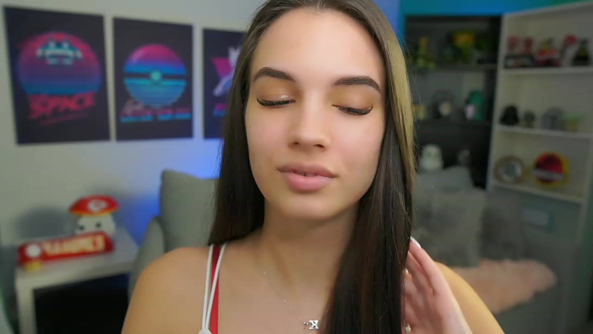 Gallery image thumbnail from Kylie_Quinn's myfreecams stream on, 02/06/2023, 20:50 image 14 of 20