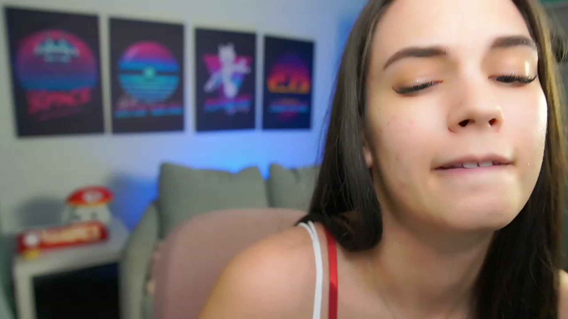 Gallery image thumbnail from Kylie_Quinn's myfreecams stream on, 02/07/2023, 24:16 image 1 of 20