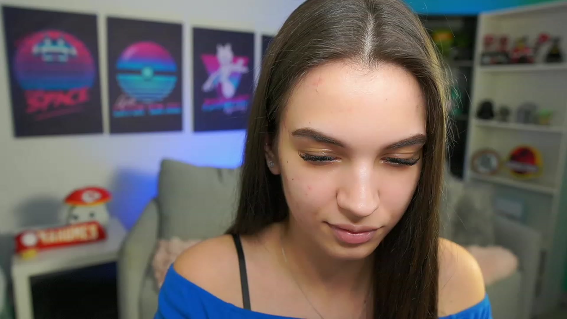 Gallery image thumbnail from Kylie_Quinn's myfreecams stream on, 02/07/2023, 14:09 image 17 of 20