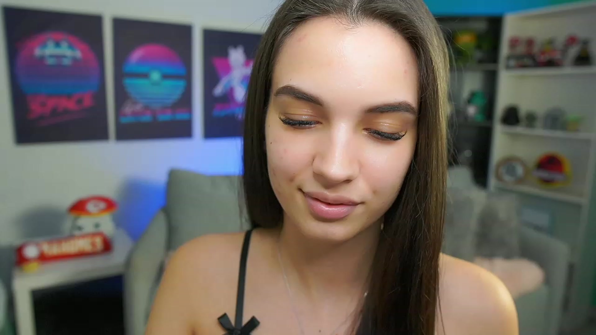 Gallery image thumbnail from Kylie_Quinn's myfreecams stream on, 02/07/2023, 15:46 image 3 of 20