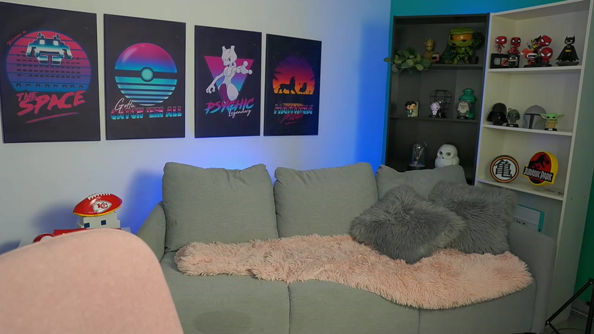 Gallery image thumbnail from Kylie_Quinn's myfreecams stream on, 02/09/2023, 22:51 image 17 of 20