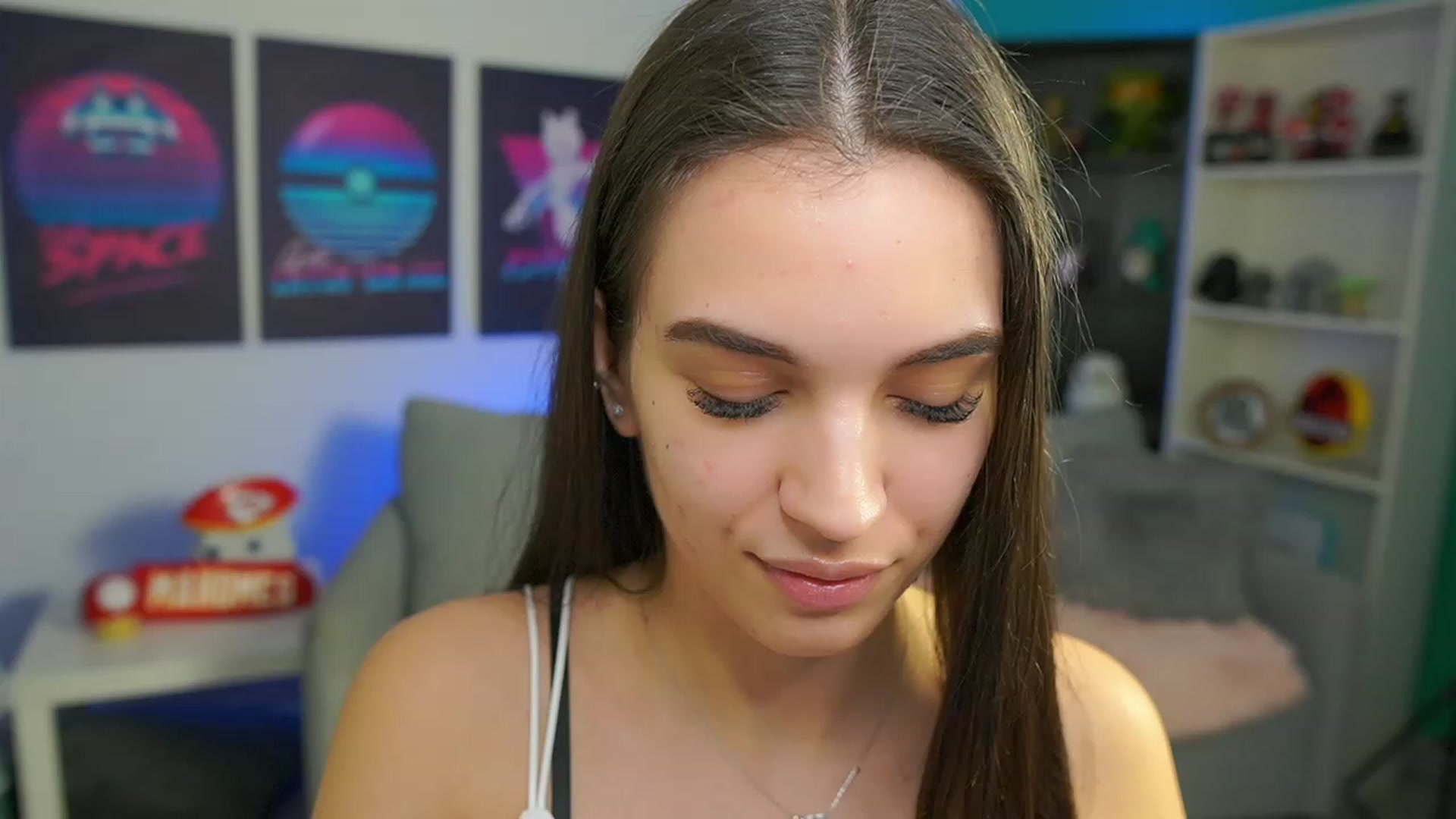 Gallery image thumbnail from Kylie_Quinn's myfreecams stream on, 02/09/2023, 22:51 image 6 of 20