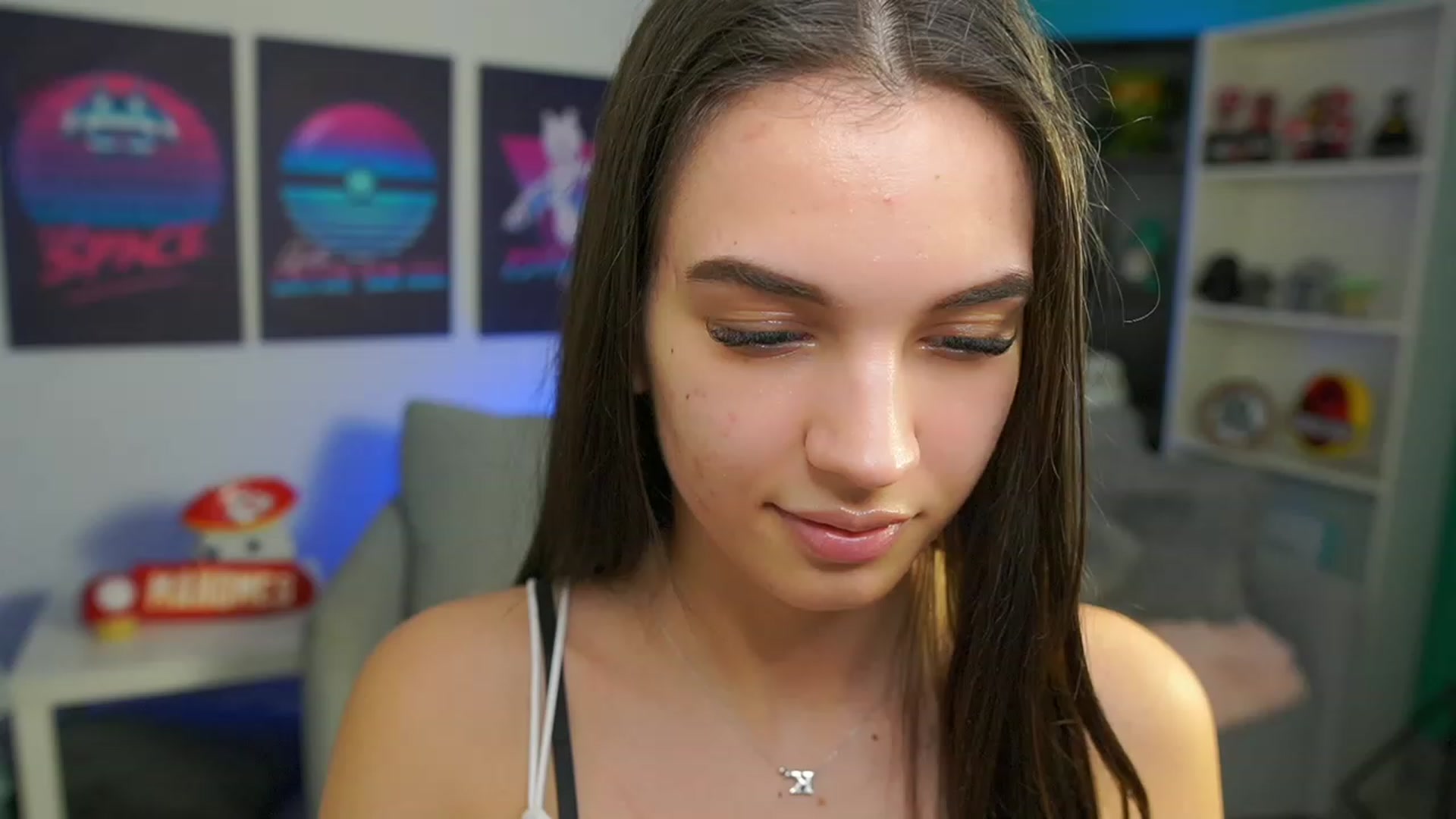 Gallery image thumbnail from Kylie_Quinn's myfreecams stream on, 02/09/2023, 23:46 image 4 of 20