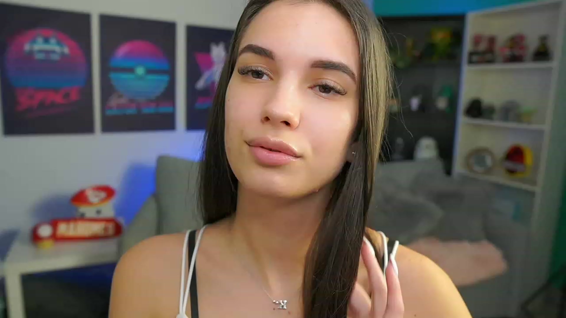 Gallery image thumbnail from Kylie_Quinn's myfreecams stream on, 02/09/2023, 23:46 image 2 of 20