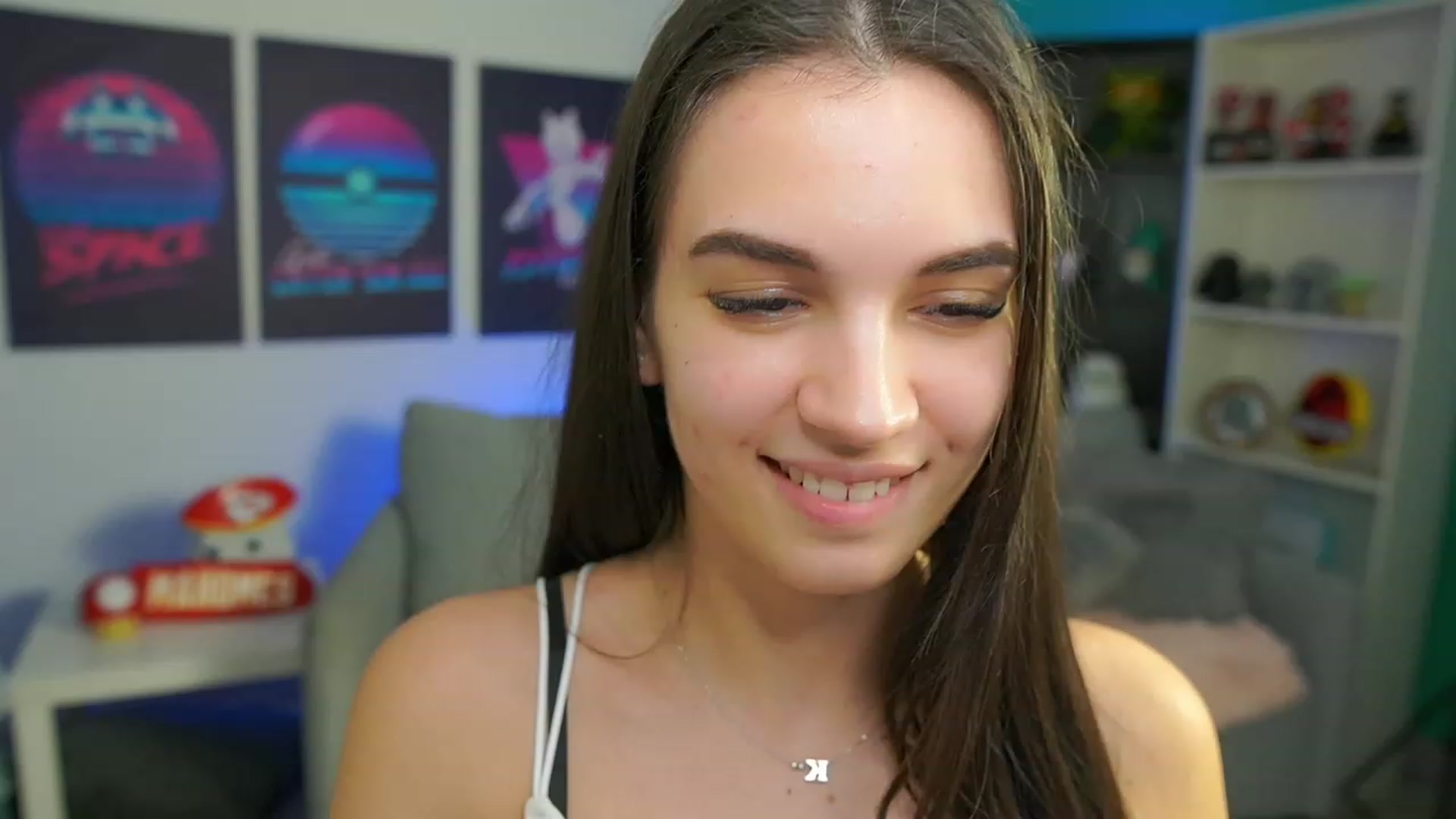 Gallery image thumbnail from Kylie_Quinn's myfreecams stream on, 02/09/2023, 23:46 image 17 of 20