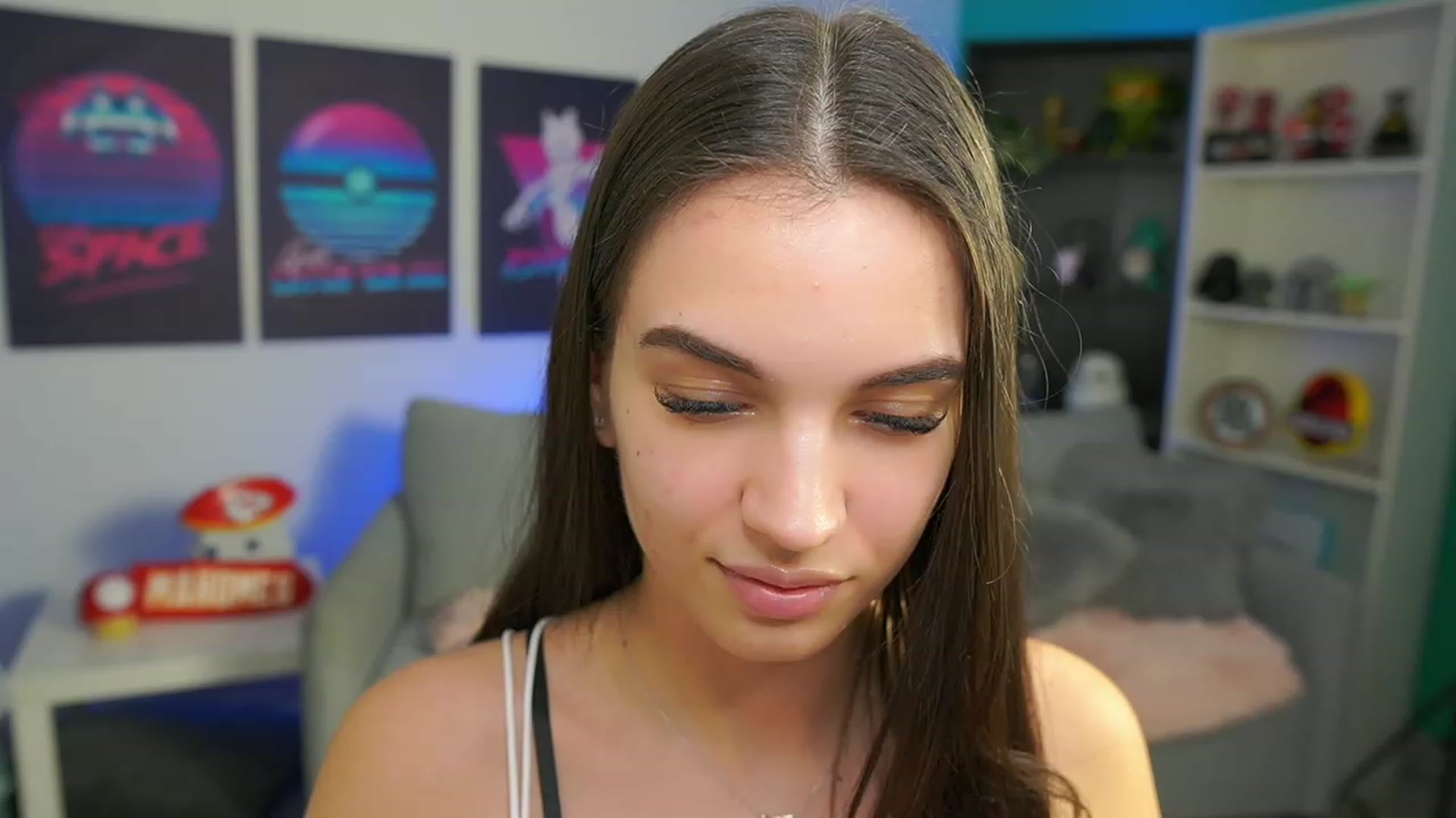 Gallery image thumbnail from Kylie_Quinn's myfreecams stream on, 02/10/2023, 24:44 image 11 of 20