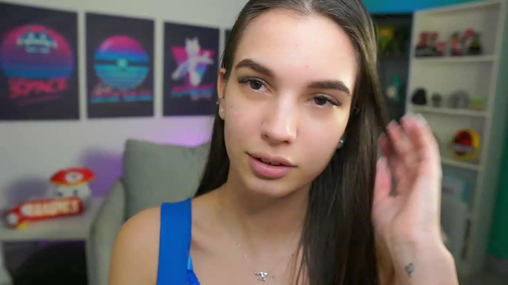 Gallery image thumbnail from Kylie_Quinn's myfreecams stream on, 02/10/2023, 20:31 image 3 of 20