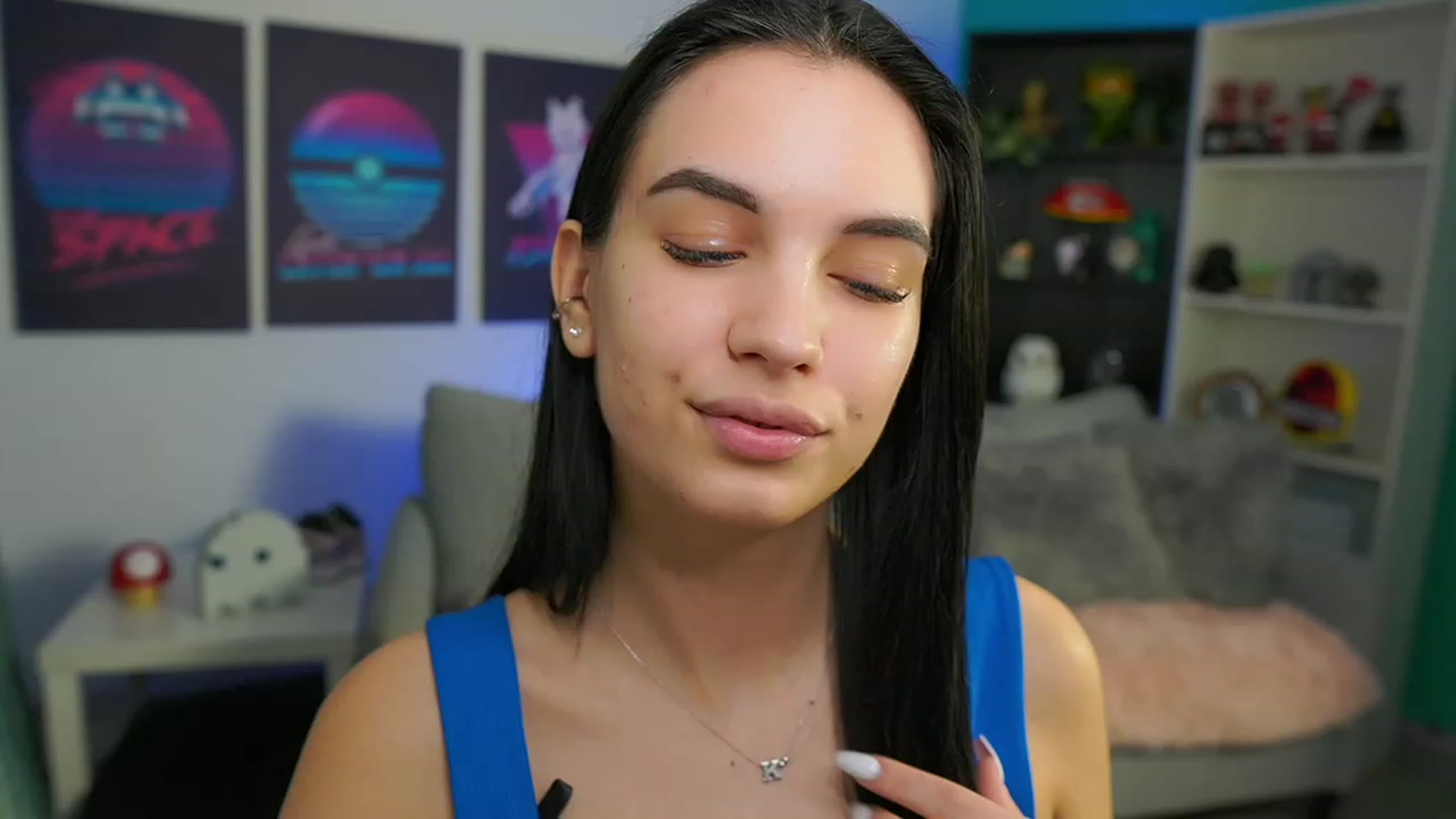 Gallery image thumbnail from Kylie_Quinn's myfreecams stream on, 02/17/2023, 19:16 image 8 of 20