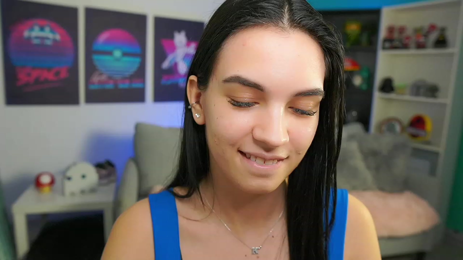 Gallery image thumbnail from Kylie_Quinn's myfreecams stream on, 02/17/2023, 20:42 image 16 of 20
