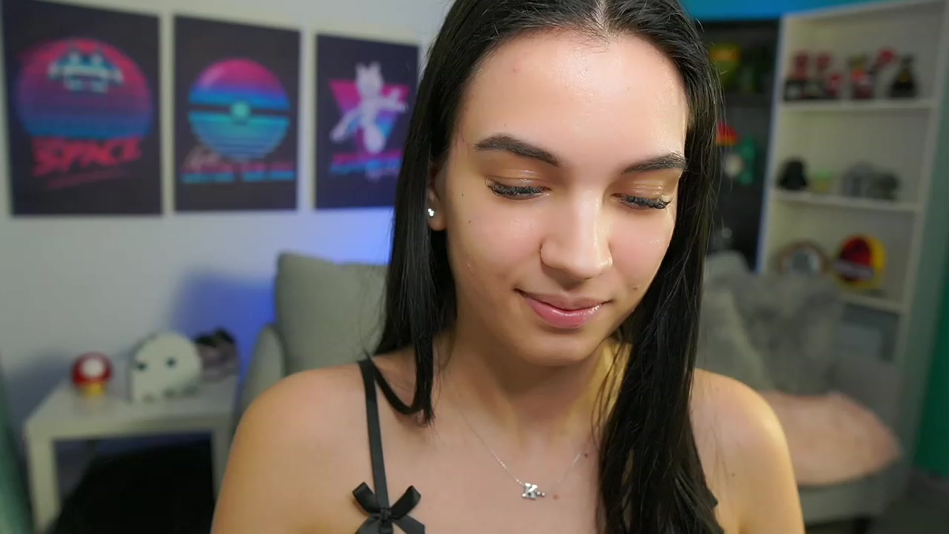 Gallery image thumbnail from Kylie_Quinn's myfreecams stream on, 02/17/2023, 22:23 image 1 of 20