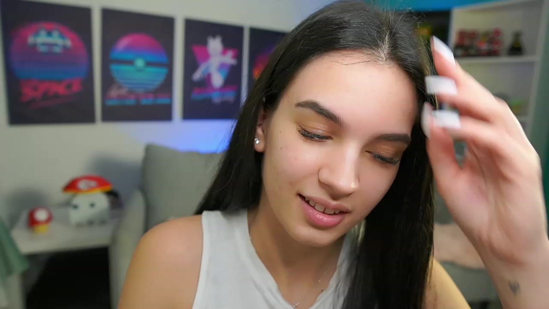 Gallery image thumbnail from Kylie_Quinn's myfreecams stream on, 02/18/2023, 20:16 image 15 of 20