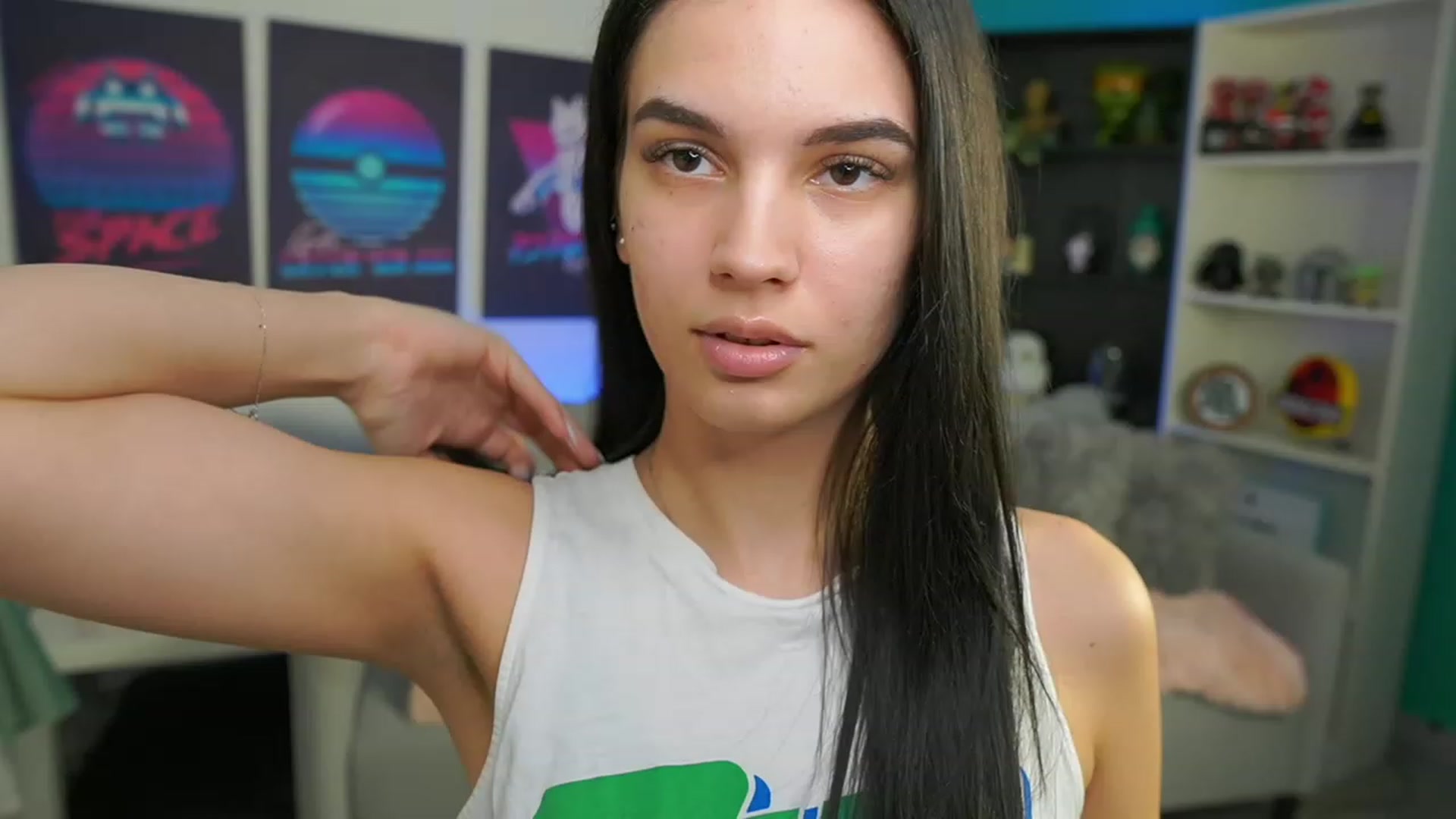 Gallery image thumbnail from Kylie_Quinn's myfreecams stream on, 02/18/2023, 20:16 image 12 of 20