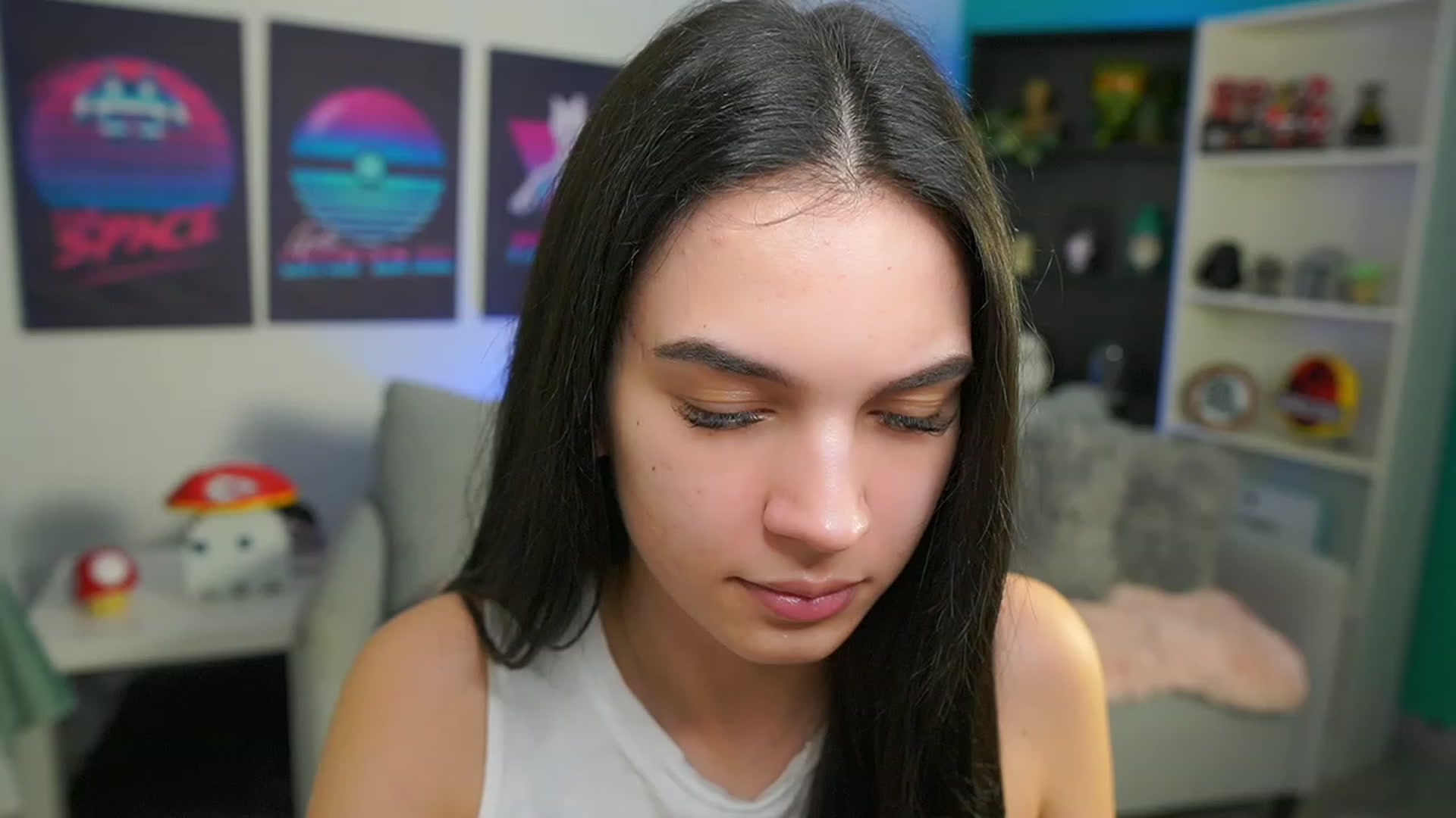 Gallery image thumbnail from Kylie_Quinn's myfreecams stream on, 02/18/2023, 20:16 image 1 of 20