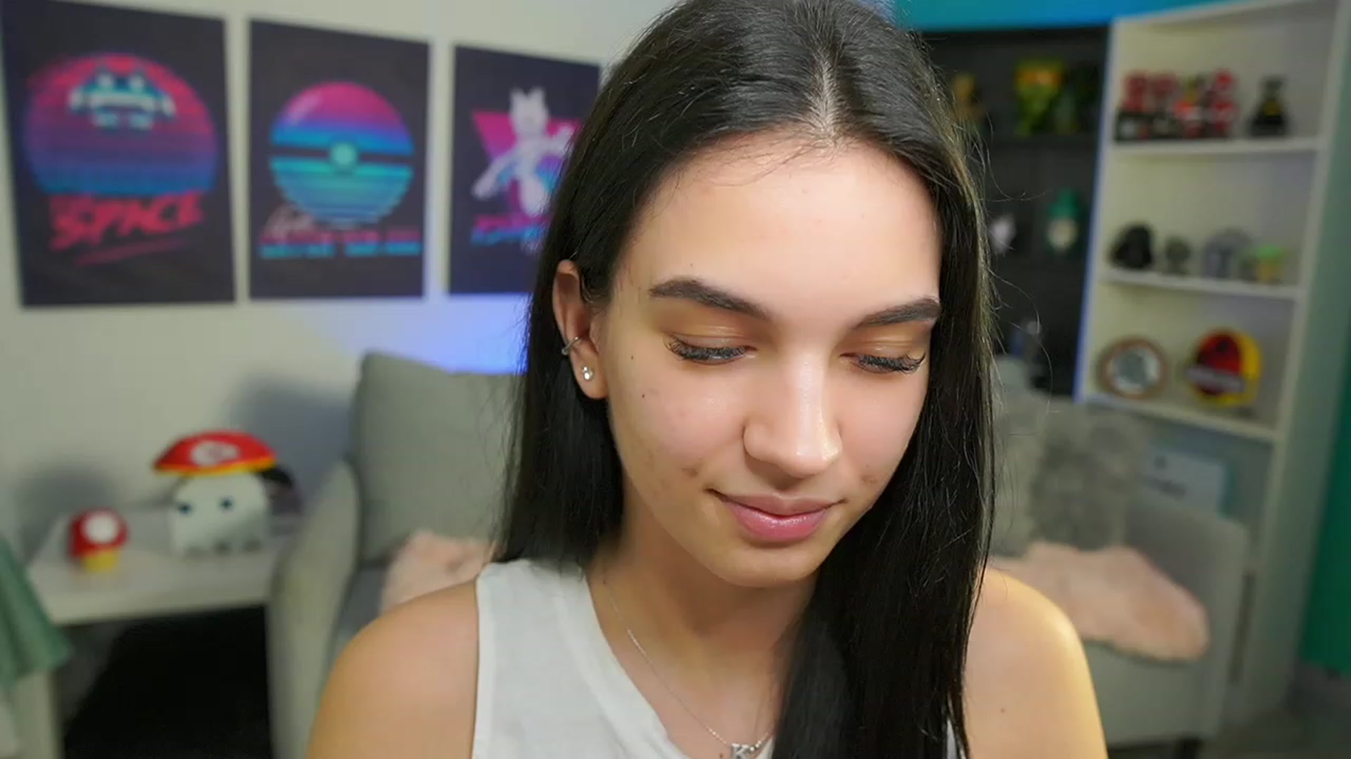 Gallery image thumbnail from Kylie_Quinn's myfreecams stream on, 02/18/2023, 21:20 image 15 of 20