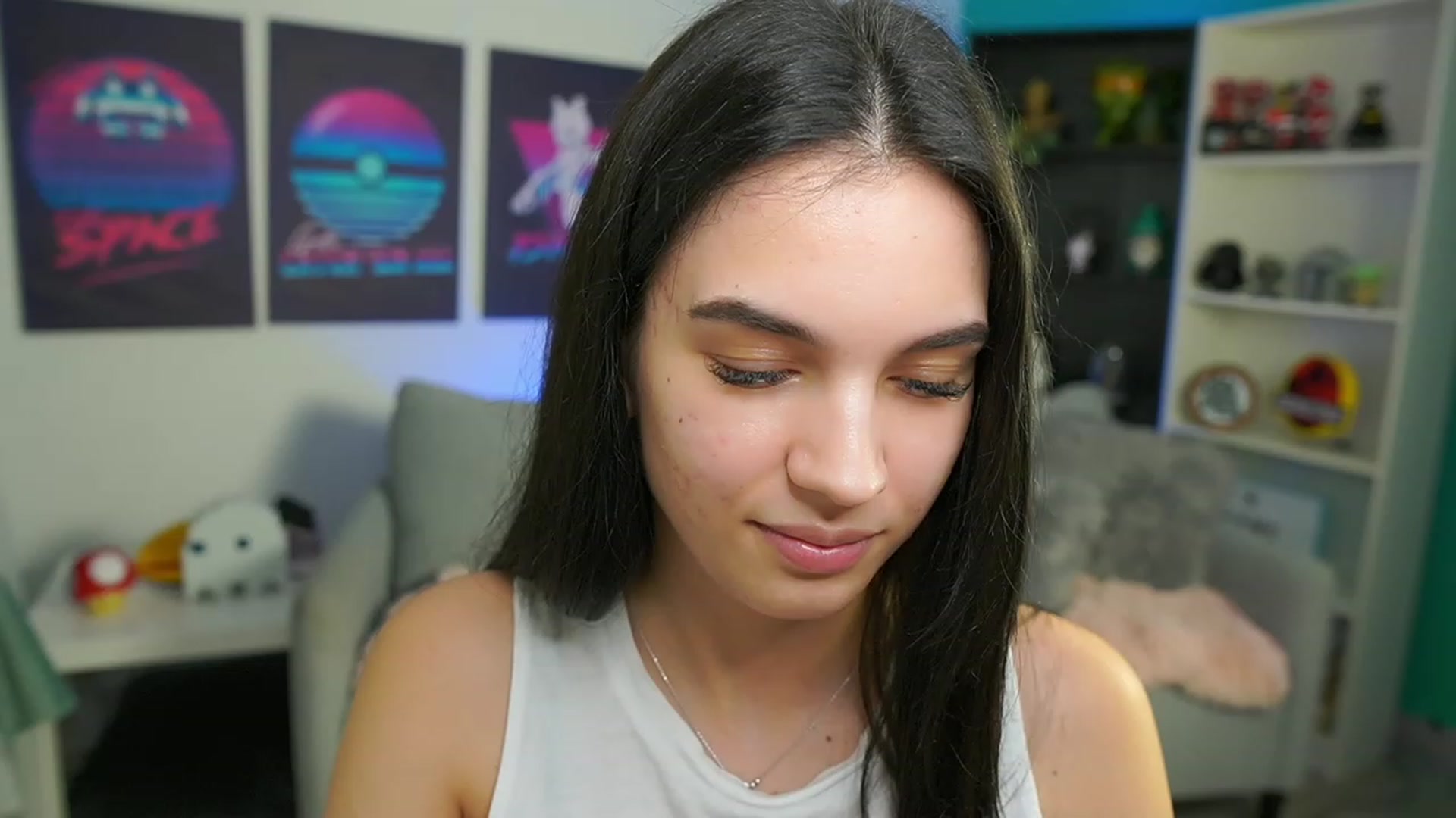 Gallery image thumbnail from Kylie_Quinn's myfreecams stream on, 02/19/2023, 24:23 image 1 of 20