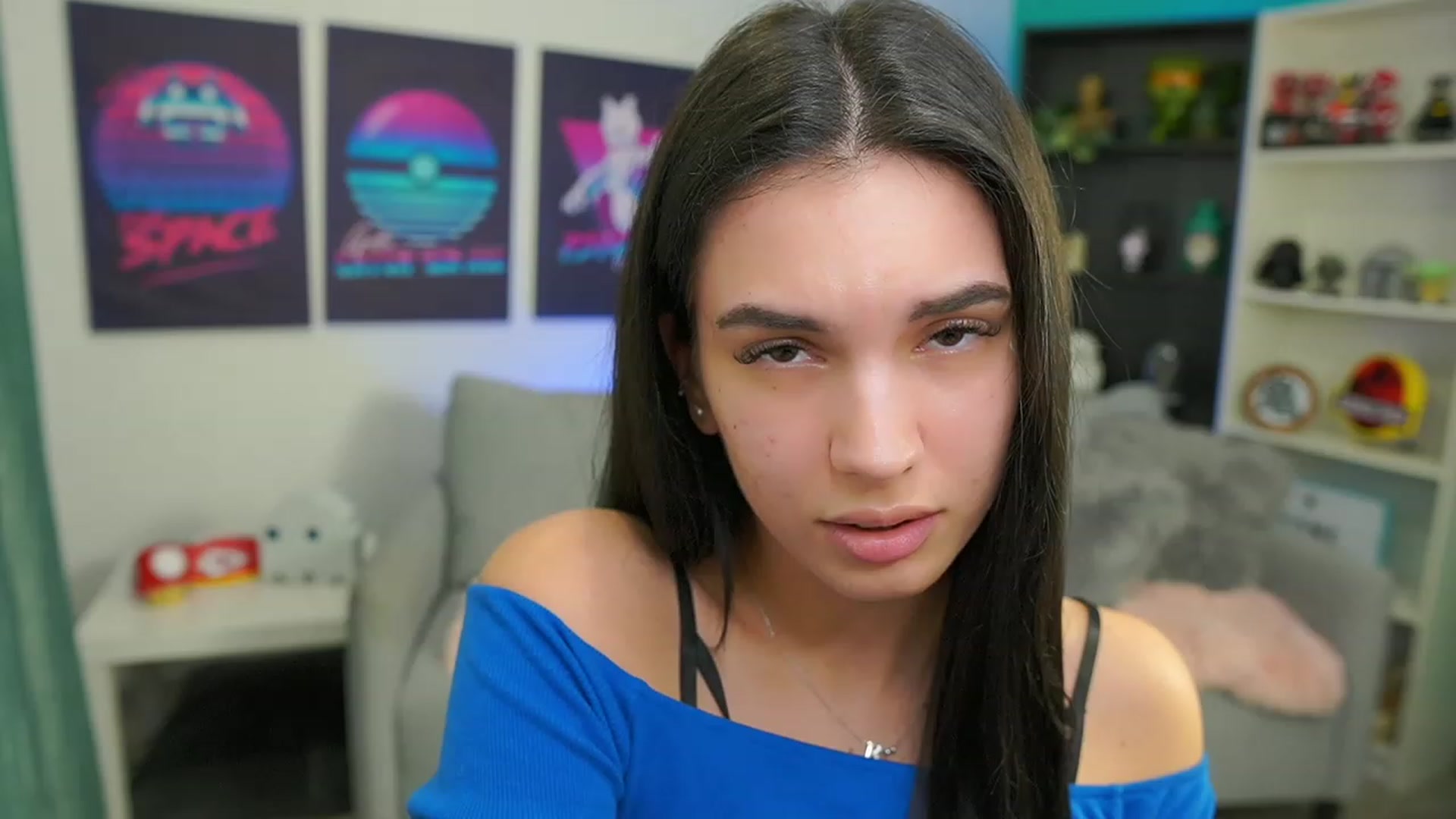Gallery image thumbnail from Kylie_Quinn's myfreecams stream on, 02/19/2023, 09:49 image 11 of 20