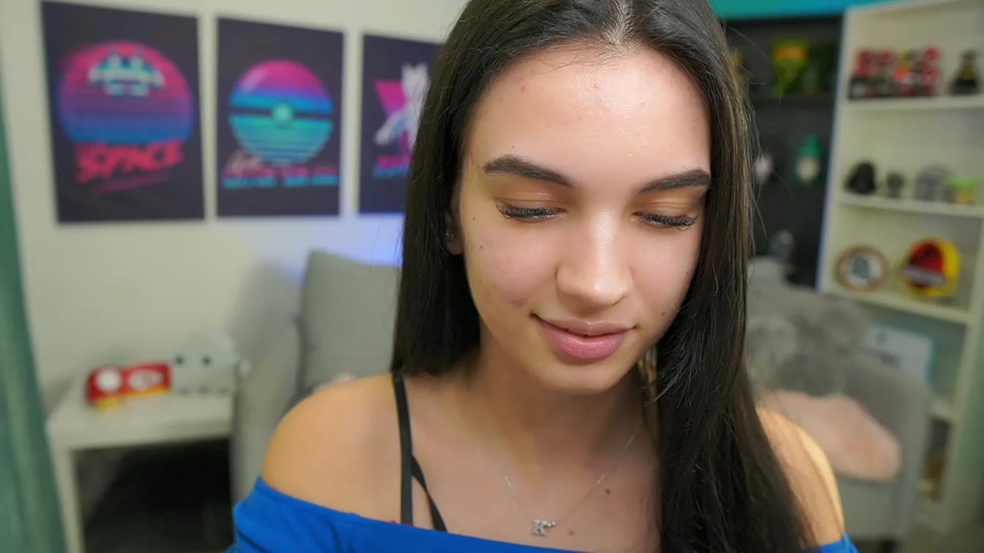 Gallery image thumbnail from Kylie_Quinn's myfreecams stream on, 02/19/2023, 14:14 image 3 of 20
