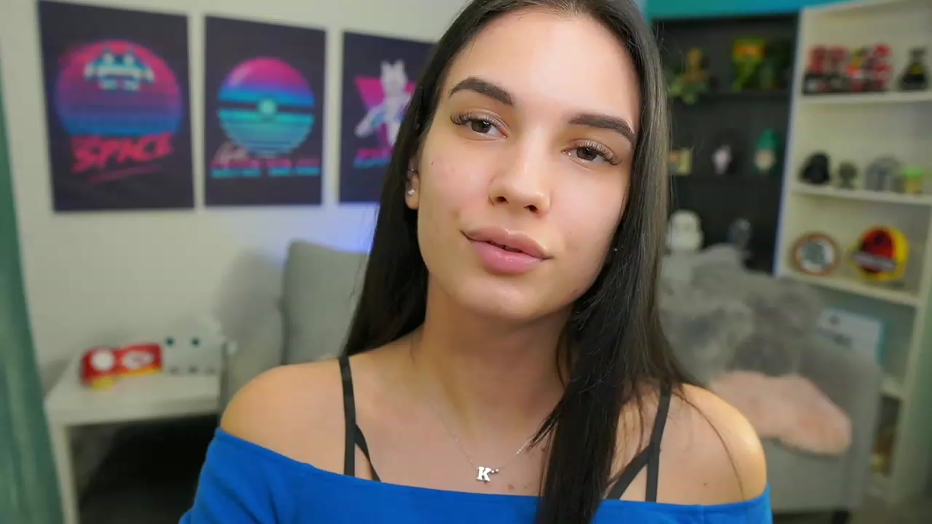 Gallery image thumbnail from Kylie_Quinn's myfreecams stream on, 02/19/2023, 14:14 image 13 of 20