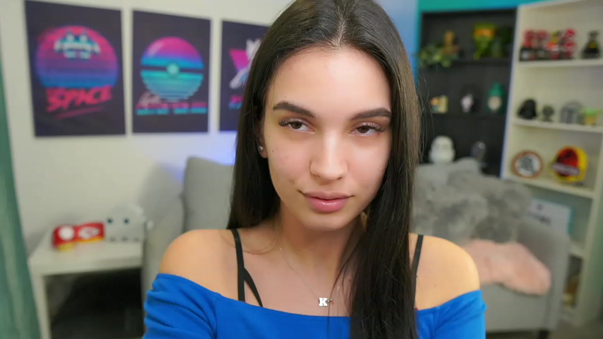Gallery image thumbnail from Kylie_Quinn's myfreecams stream on, 02/19/2023, 15:52 image 3 of 20