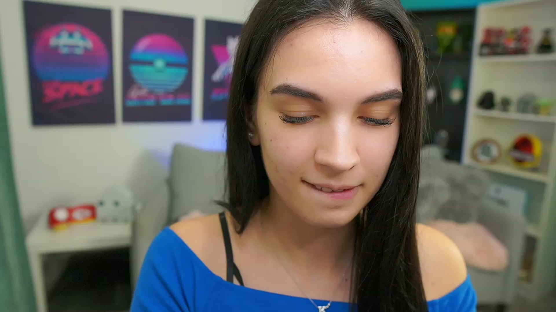 Gallery image thumbnail from Kylie_Quinn's myfreecams stream on, 02/19/2023, 15:52 image 4 of 20