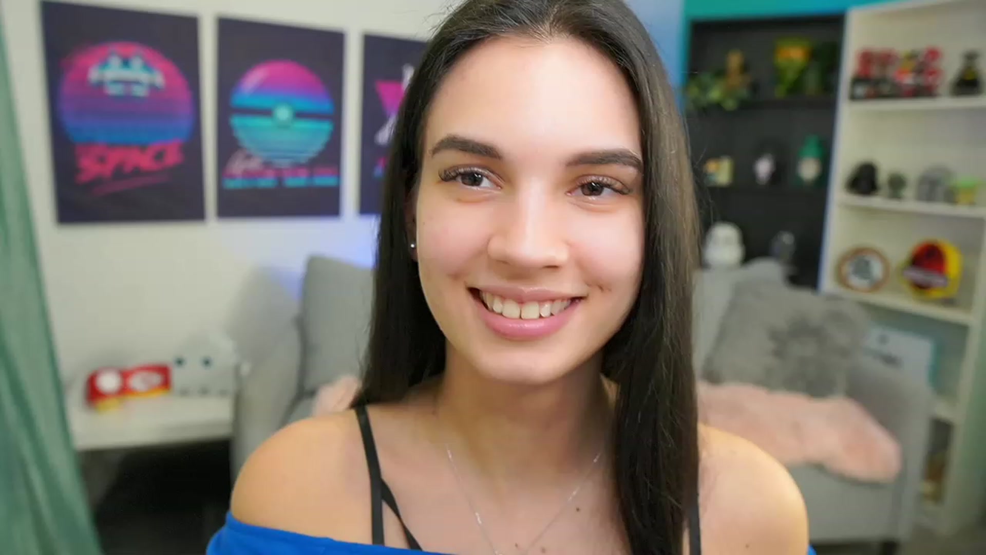 Gallery image thumbnail from Kylie_Quinn's myfreecams stream on, 02/19/2023, 17:57 image 1 of 20