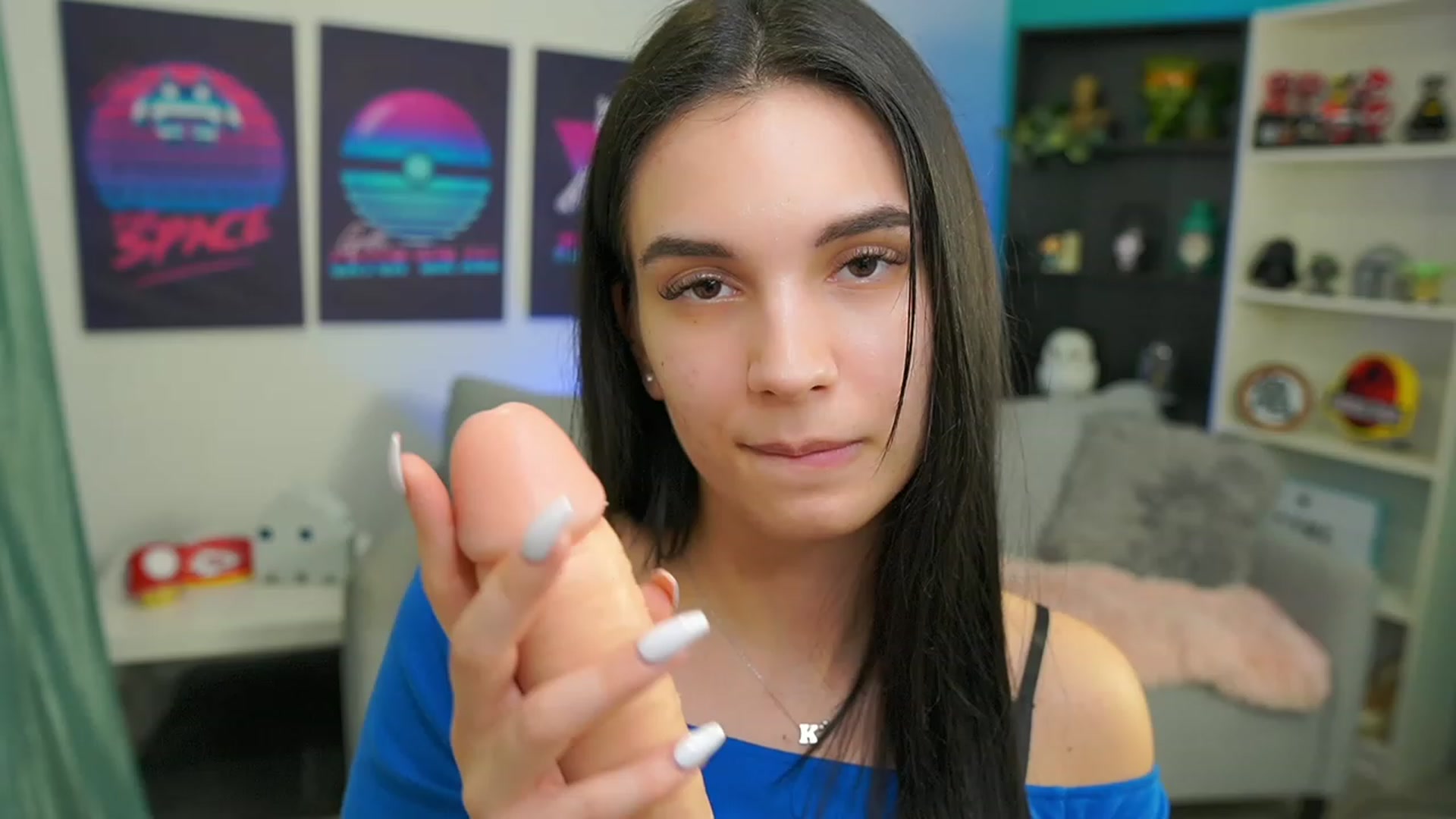 Gallery image thumbnail from Kylie_Quinn's myfreecams stream on, 02/19/2023, 18:09 image 14 of 20