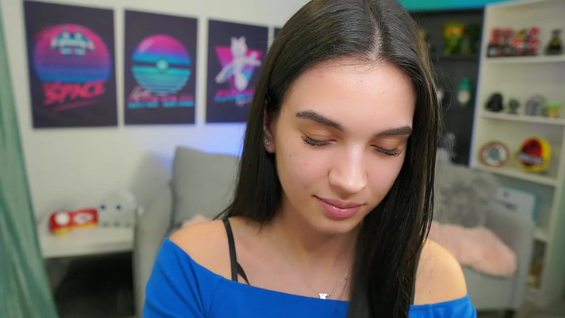 Gallery image thumbnail from Kylie_Quinn's myfreecams stream on, 02/19/2023, 18:09 image 7 of 20