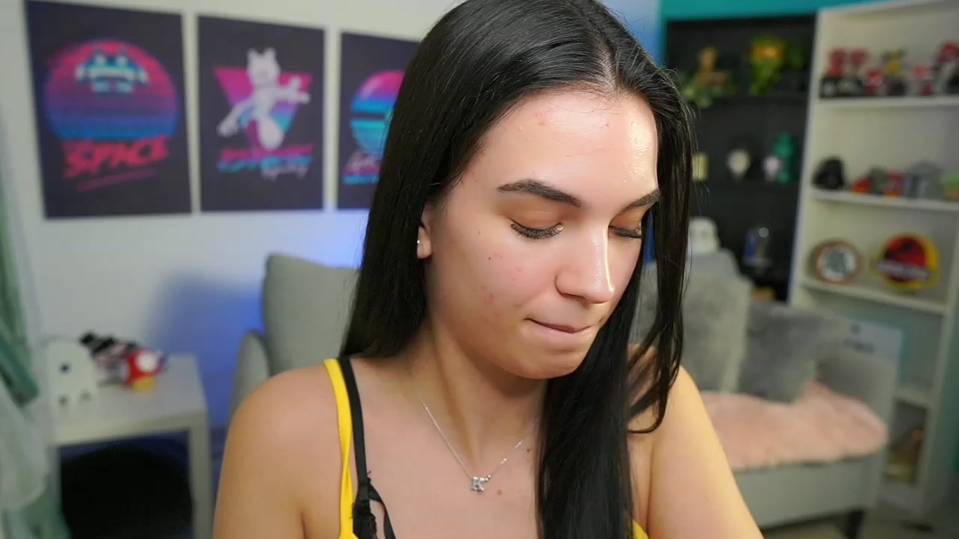 Gallery image thumbnail from Kylie_Quinn's myfreecams stream on, 02/20/2023, 22:57 image 12 of 20