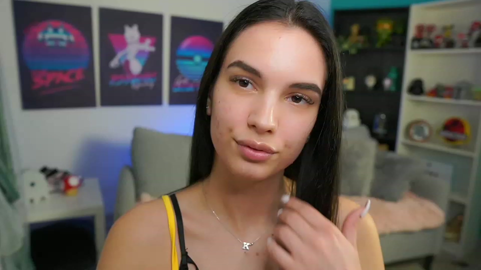 Gallery image thumbnail from Kylie_Quinn's myfreecams stream on, 02/20/2023, 22:57 image 6 of 20