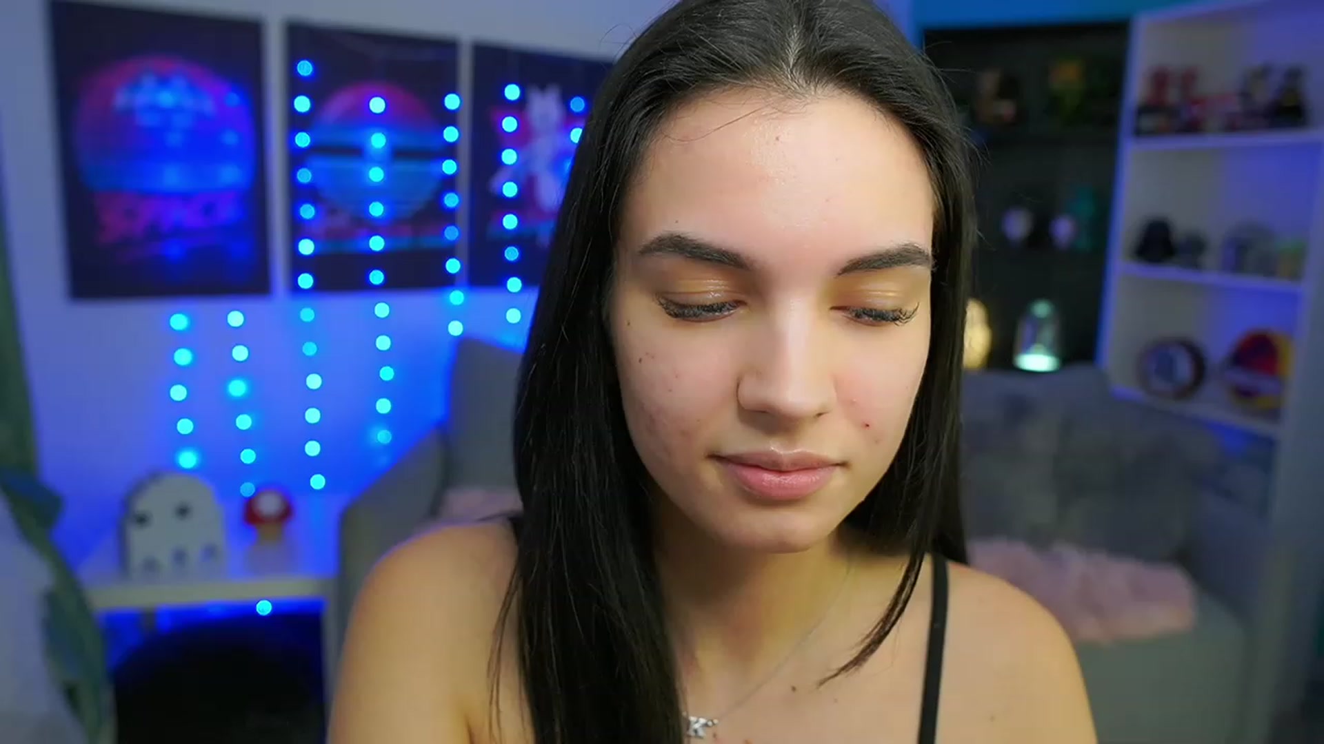 Gallery image thumbnail from Kylie_Quinn's myfreecams stream on, 02/22/2023, 11:04 image 13 of 20