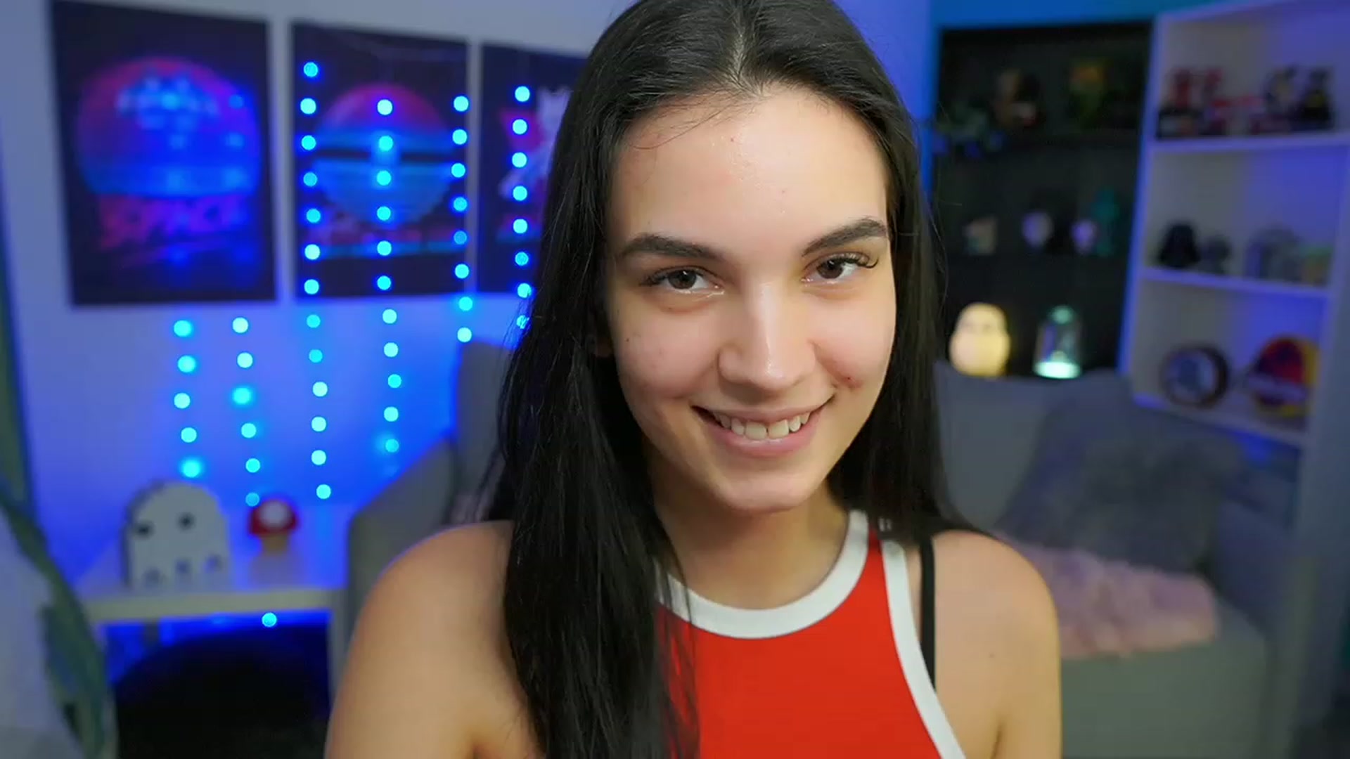 Gallery image thumbnail from Kylie_Quinn's myfreecams stream on, 02/22/2023, 13:26 image 14 of 20
