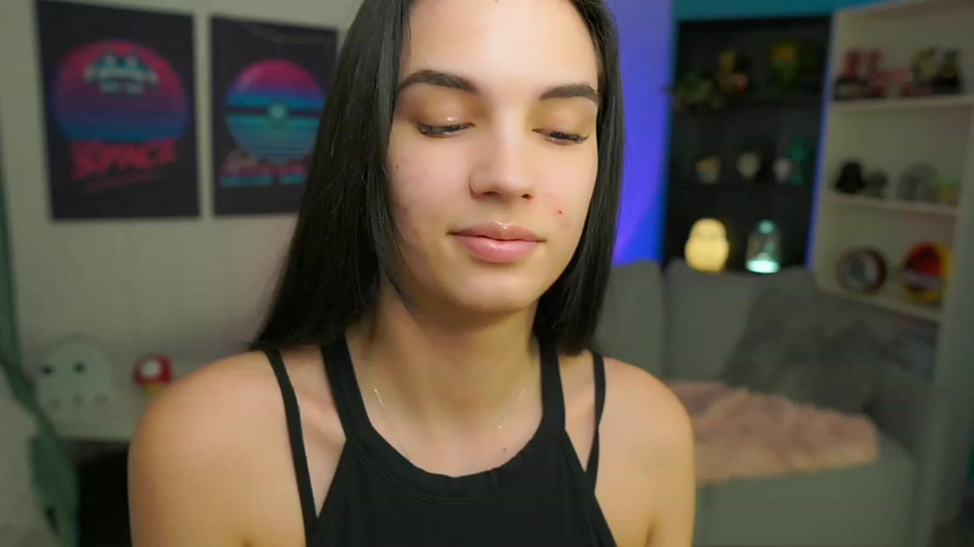 Gallery image thumbnail from Kylie_Quinn's myfreecams stream on, 02/22/2023, 15:01 image 1 of 20