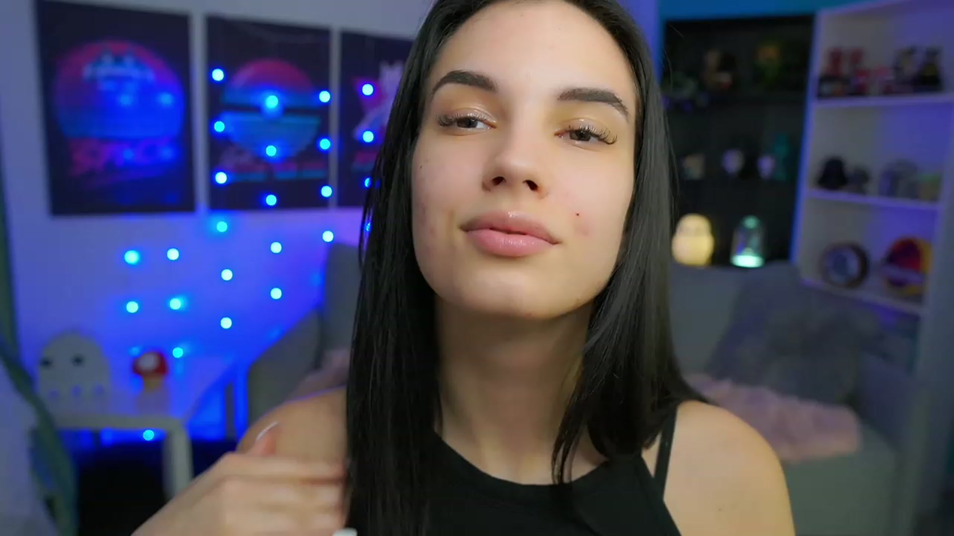 Gallery image thumbnail from Kylie_Quinn's myfreecams stream on, 02/22/2023, 16:16 image 4 of 20