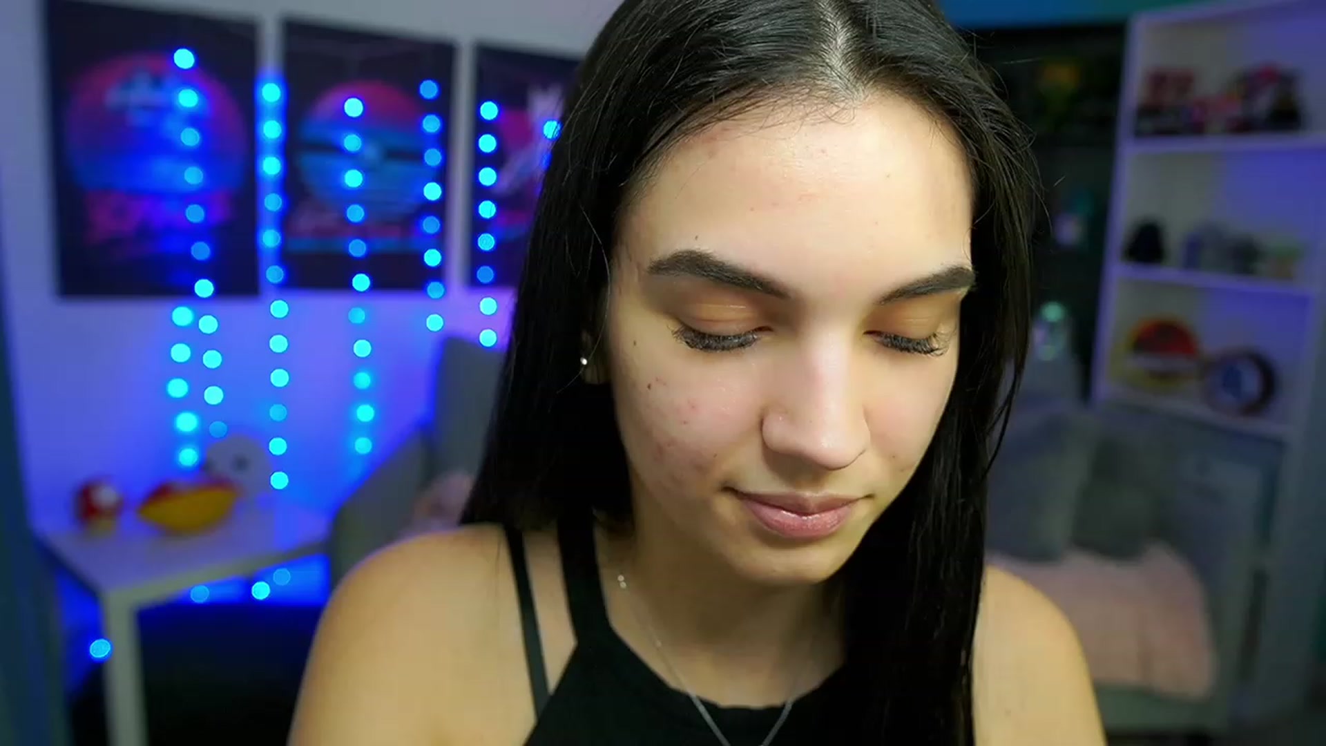 Gallery image thumbnail from Kylie_Quinn's myfreecams stream on, 02/23/2023, 20:04 image 10 of 20