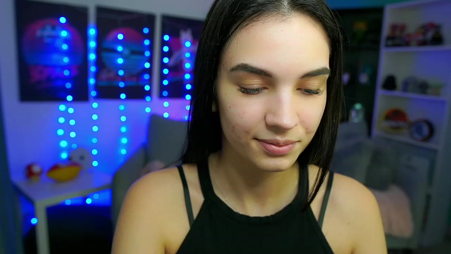Gallery image thumbnail from Kylie_Quinn's myfreecams stream on, 02/23/2023, 20:04 image 6 of 20