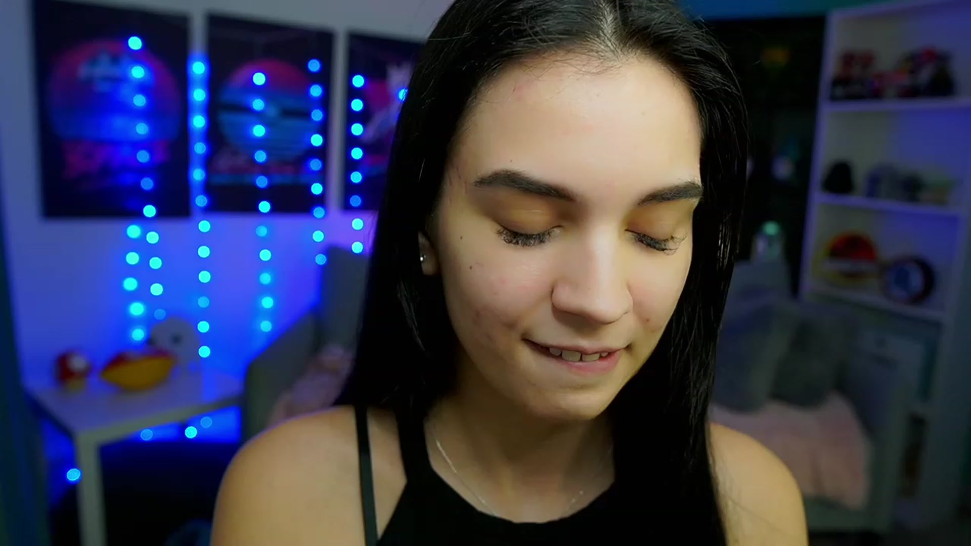 Gallery image thumbnail from Kylie_Quinn's myfreecams stream on, 02/23/2023, 23:02 image 12 of 20