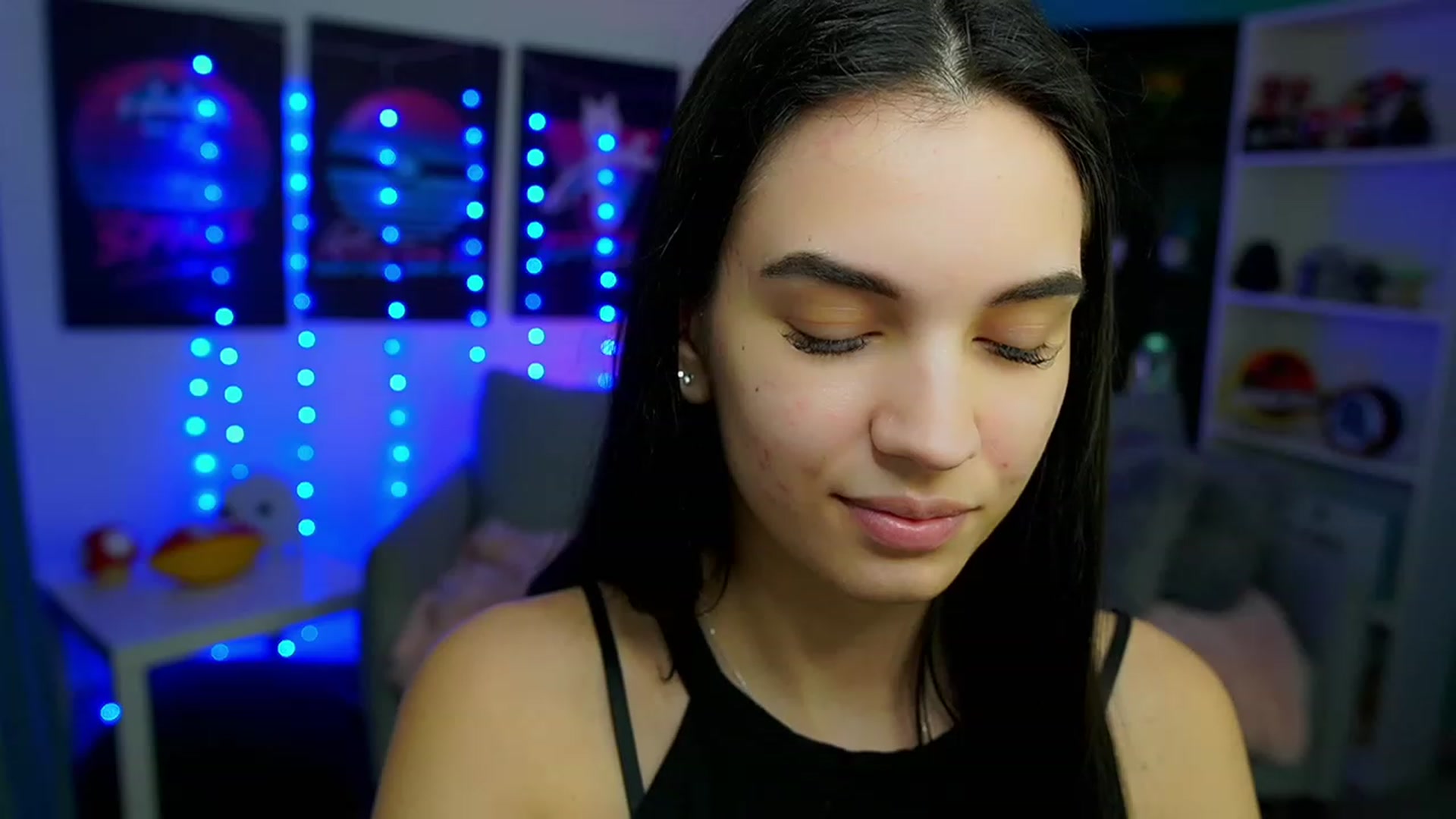 Gallery image thumbnail from Kylie_Quinn's myfreecams stream on, 02/23/2023, 23:02 image 3 of 20