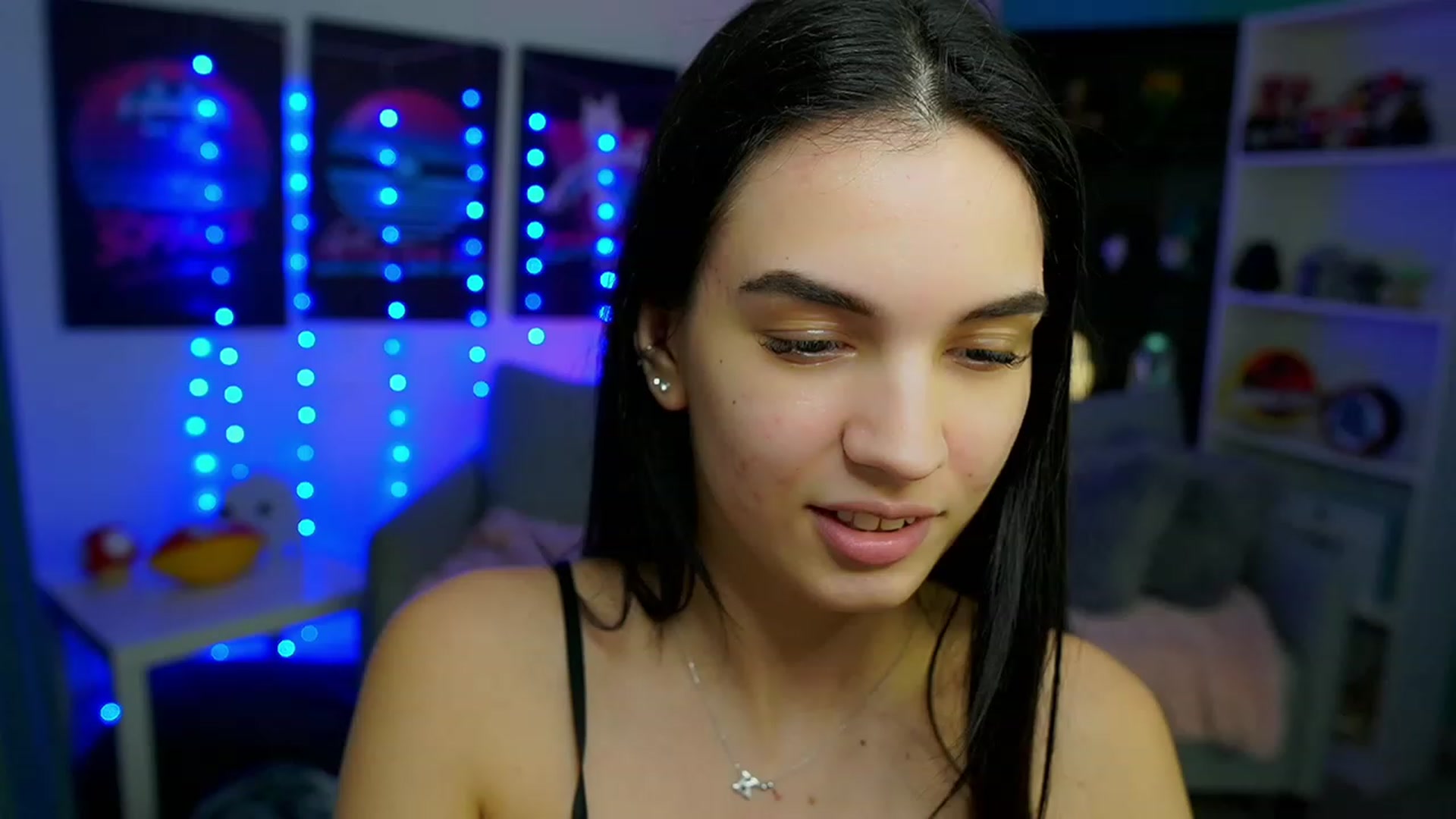Gallery image thumbnail from Kylie_Quinn's myfreecams stream on, 02/23/2023, 23:25 image 17 of 20