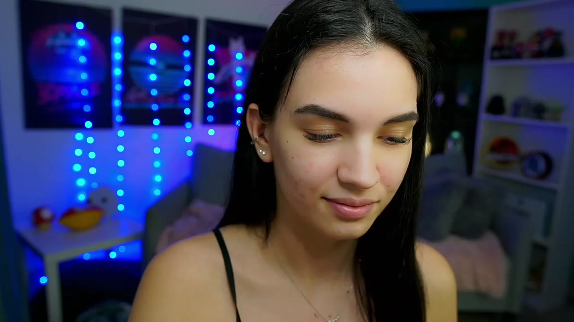 Gallery image thumbnail from Kylie_Quinn's myfreecams stream on, 02/23/2023, 23:25 image 4 of 20