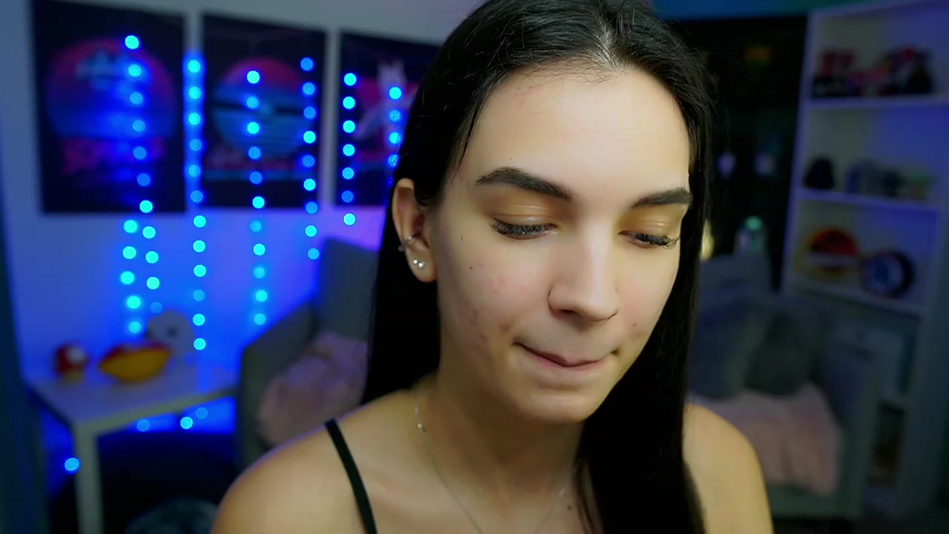Gallery image thumbnail from Kylie_Quinn's myfreecams stream on, 02/23/2023, 23:25 image 1 of 20