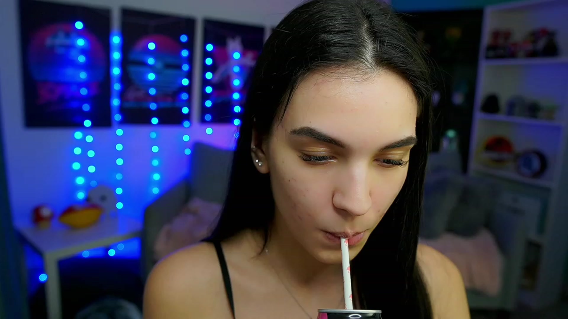 Gallery image thumbnail from Kylie_Quinn's myfreecams stream on, 02/23/2023, 23:25 image 9 of 20