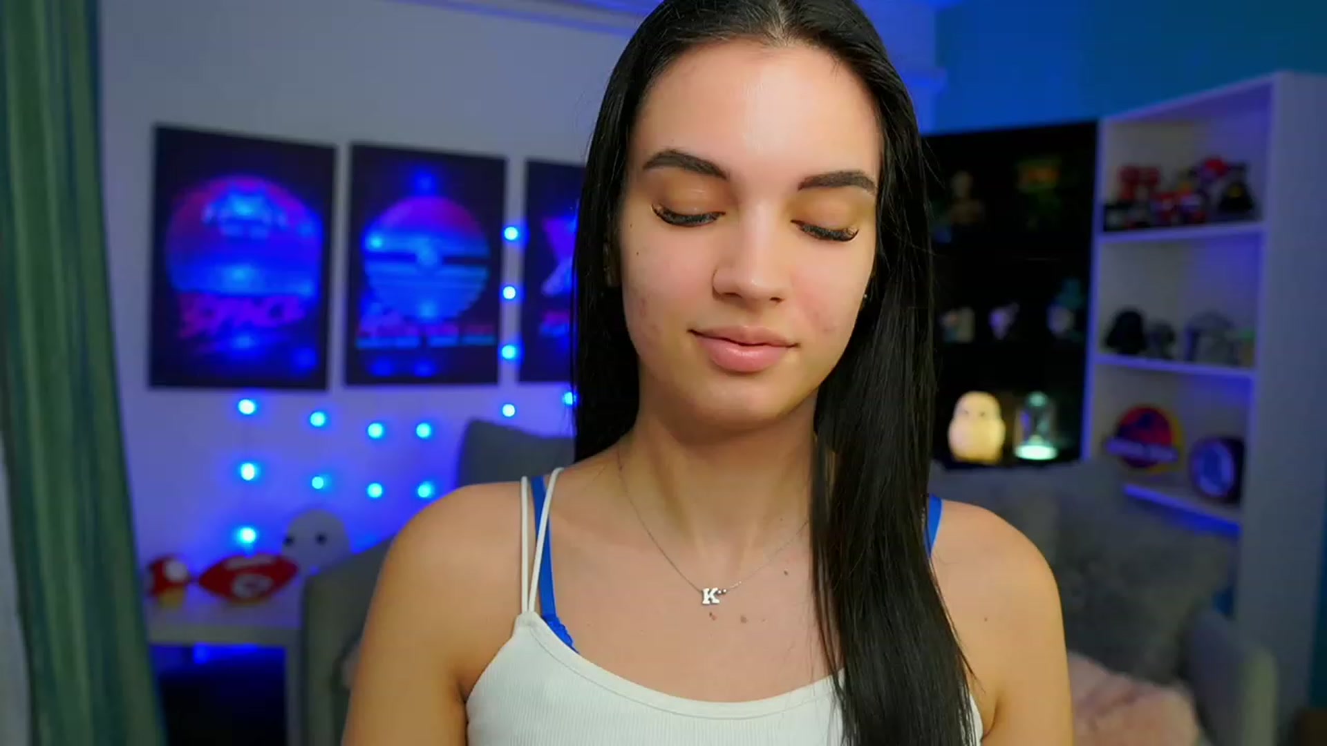 Gallery image thumbnail from Kylie_Quinn's myfreecams stream on, 02/24/2023, 20:32 image 5 of 20