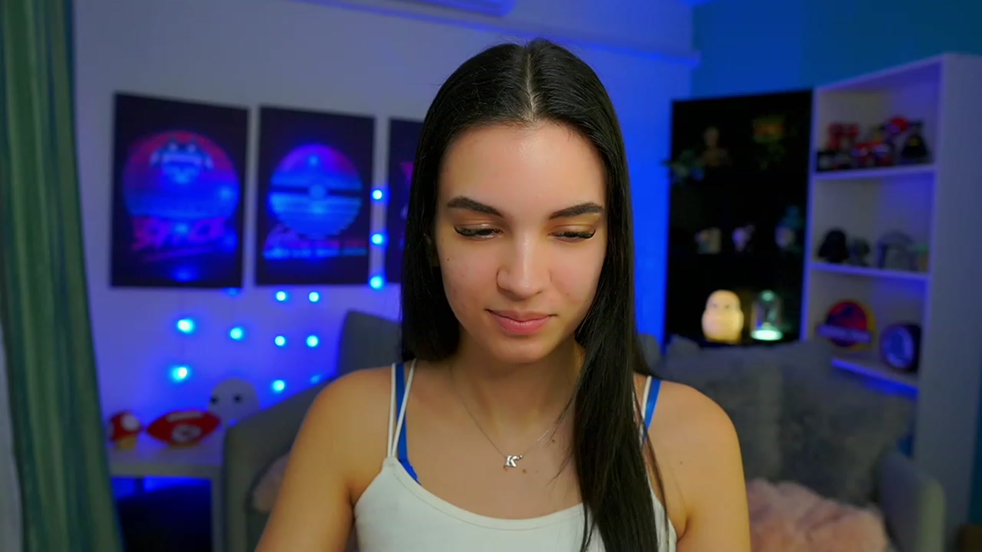 Gallery image thumbnail from Kylie_Quinn's myfreecams stream on, 02/24/2023, 20:32 image 1 of 20